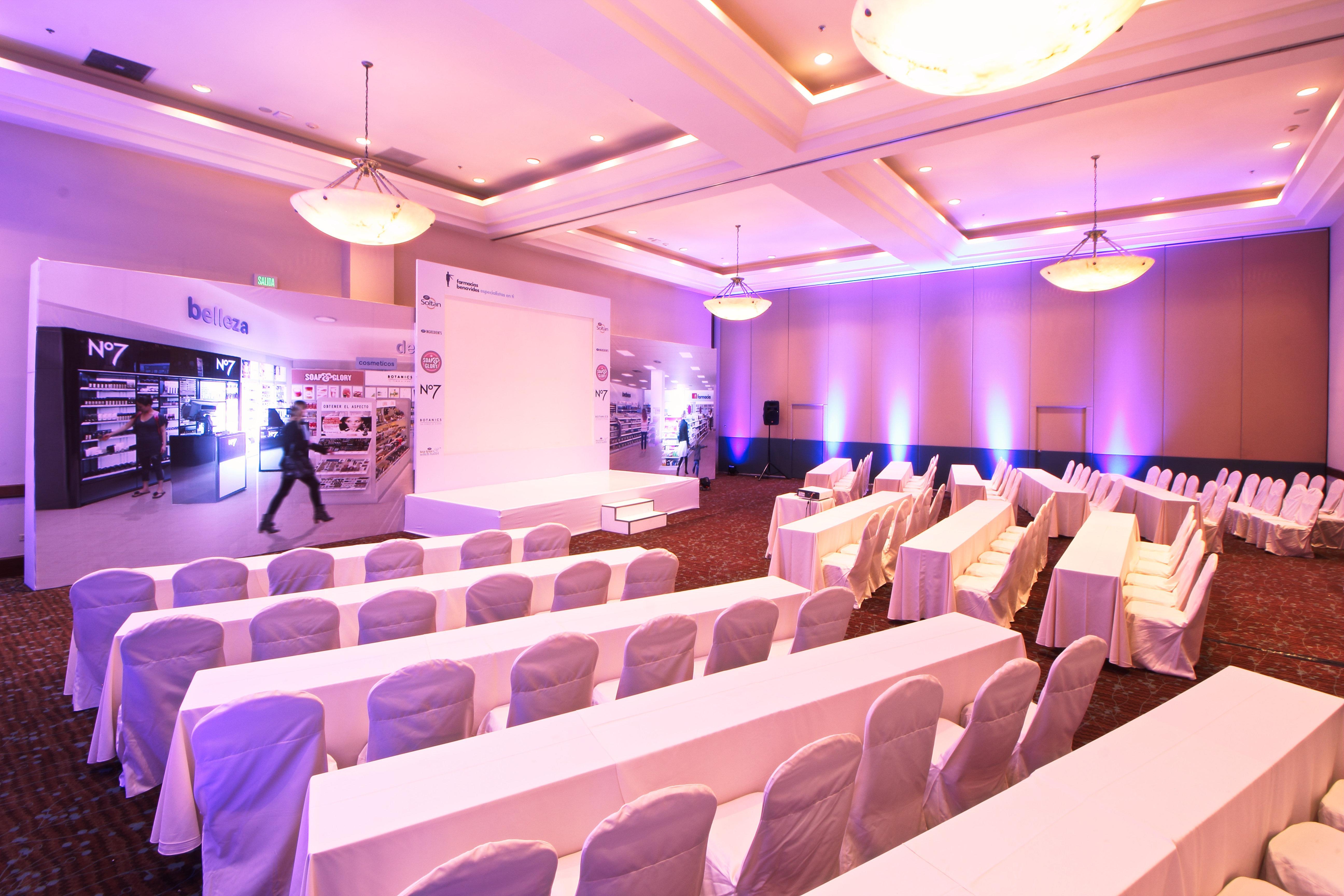 San Pedro Garza Garcia Holiday Inn Monterrey Valle By Ihg מראה חיצוני תמונה
